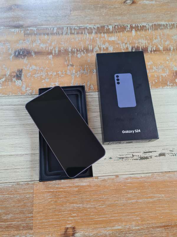 Samsung Galaxy S24 256GB Cobalt Violet