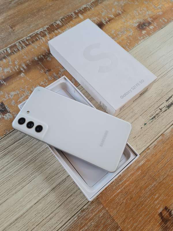 Samsung Galaxy S21 FE 5G 128GB White