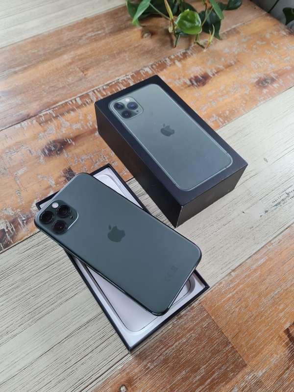 Apple iPhone 11 Pro 512GB Midnight Green