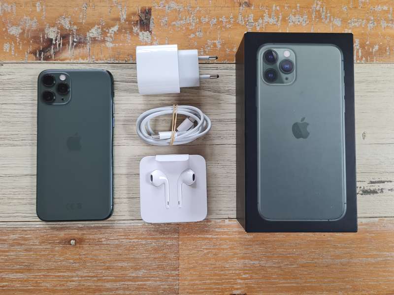 Apple iPhone 11 Pro 512GB Midnight Green
