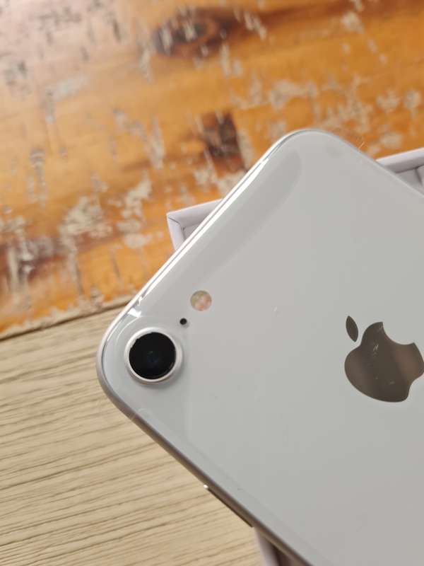 Apple iPhone 8 64GB Silver