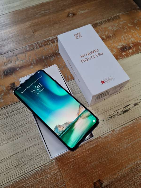 Huawei Nova Y9a 128GB Space Silver