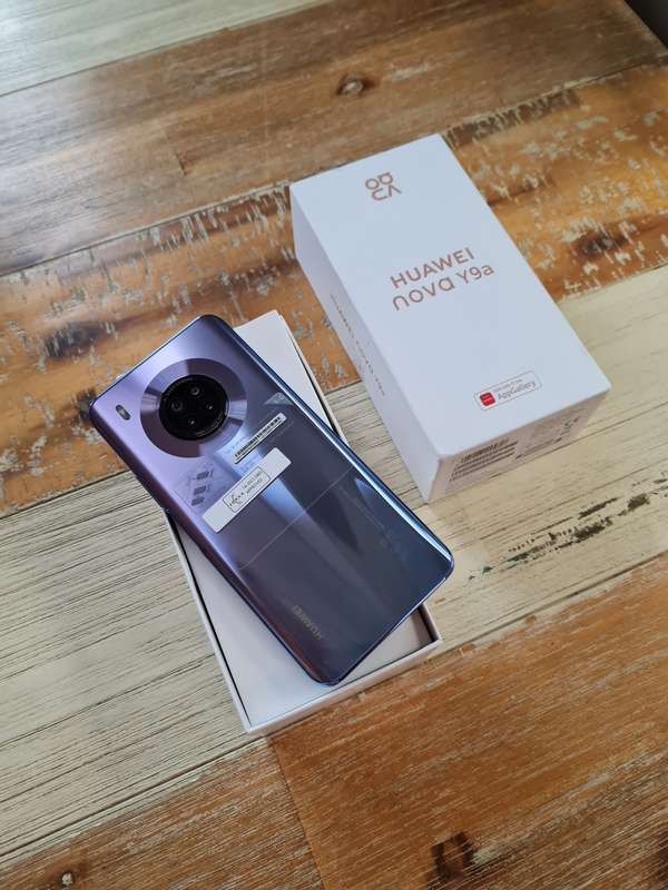 Huawei Nova Y9a 128GB Space Silver
