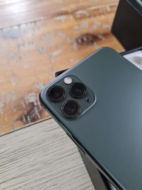 Apple iPhone 11 Pro Max 64GB Midnight Green