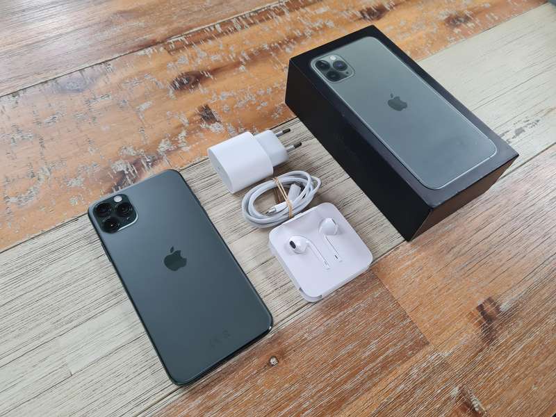 Apple iPhone 11 Pro Max 64GB Midnight Green