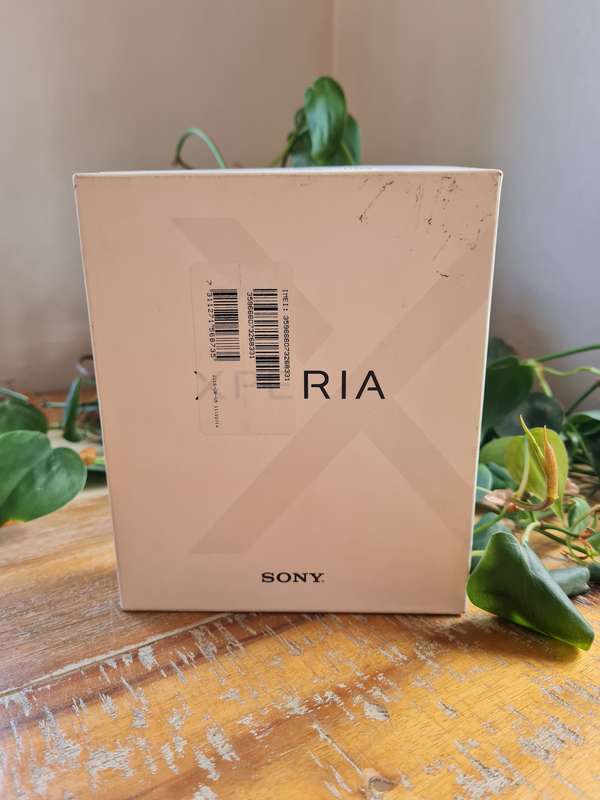 Sony Xperia E5 16GB Graphite Black