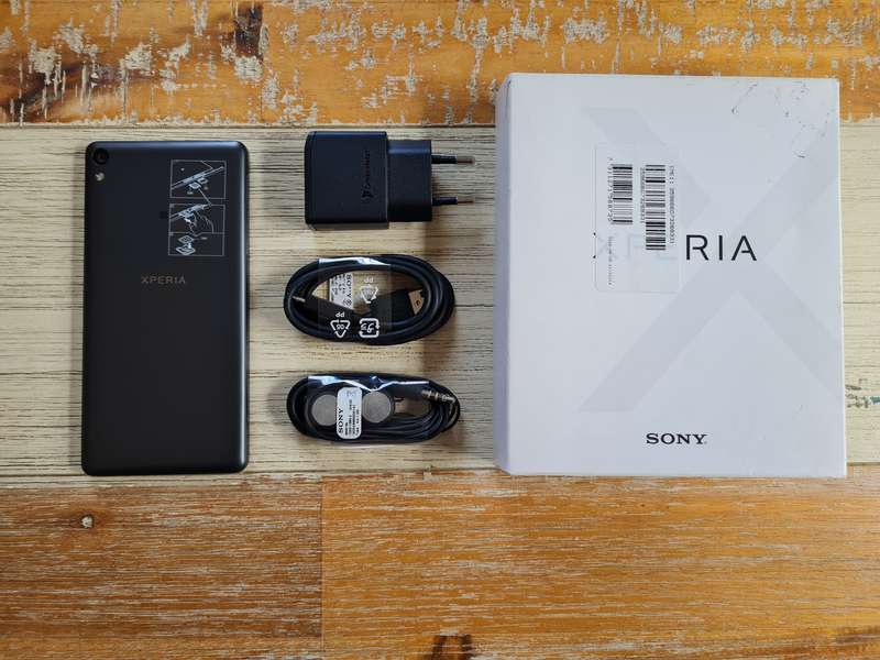 Sony Xperia E5 16GB Graphite Black