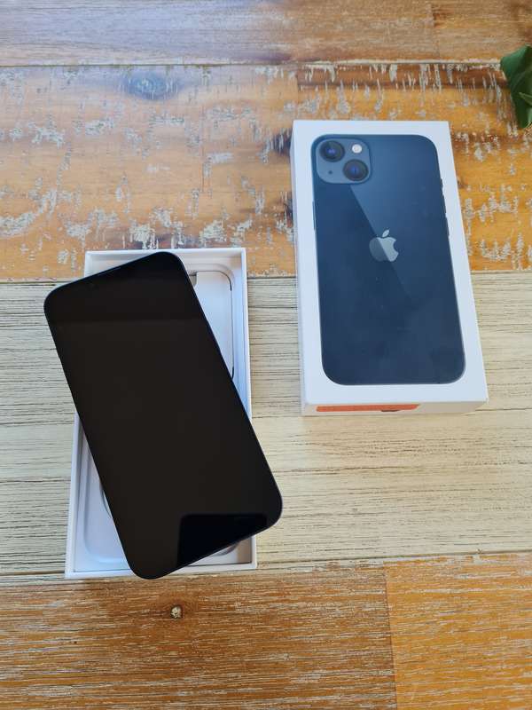 Apple iPhone 13 128GB Midnight