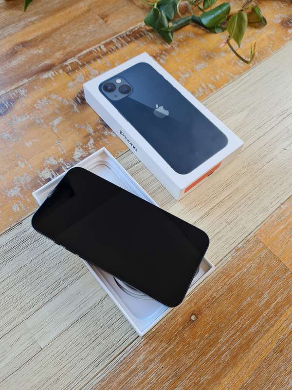 Apple iPhone 13 128GB Midnight