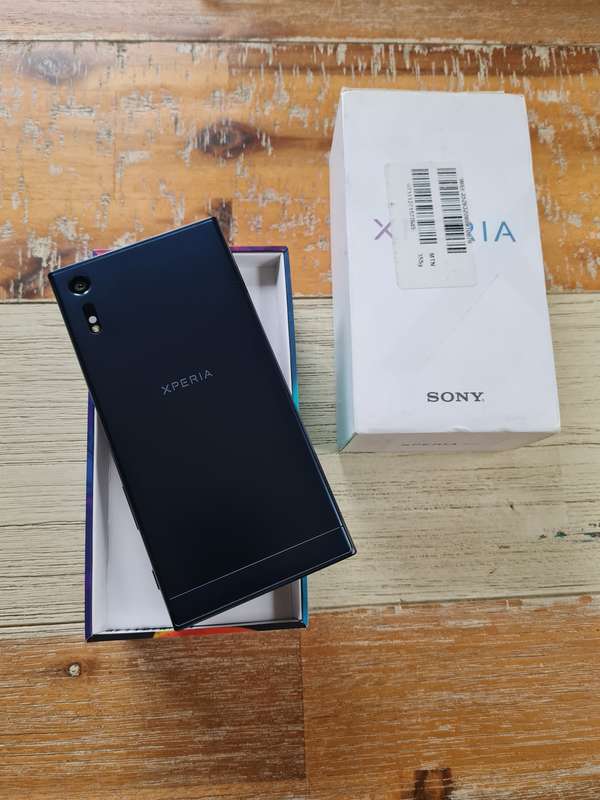 Sony Xperia XZ 32GB Forest Blue