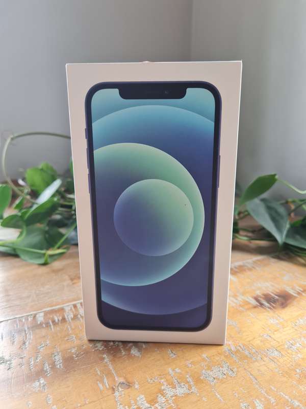 Apple iPhone 12 64GB Black