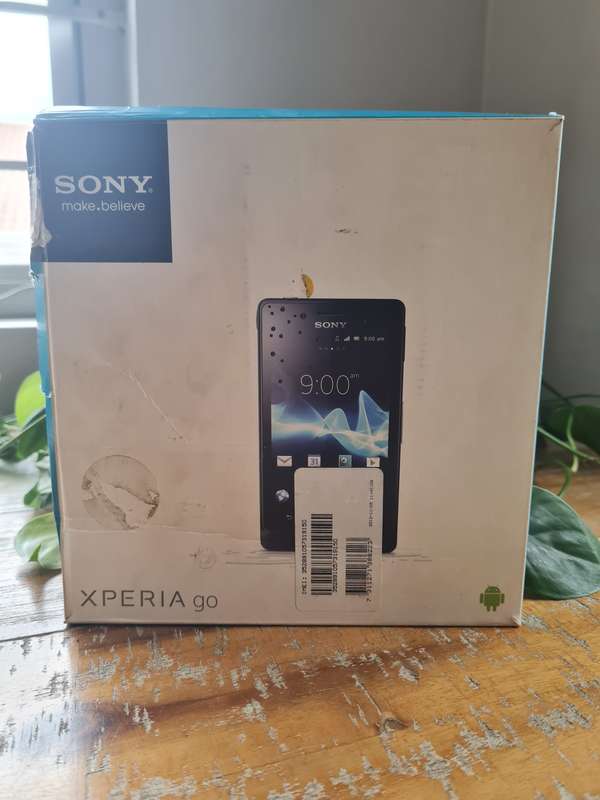 Sony Xperia Go 8GB Tactile Black