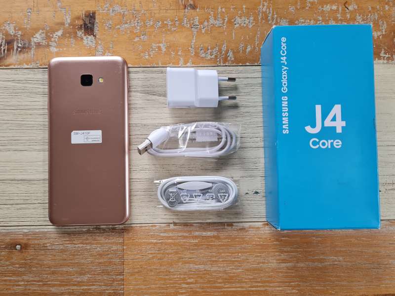 Samsung Galaxy J4 Core 16GB Gold