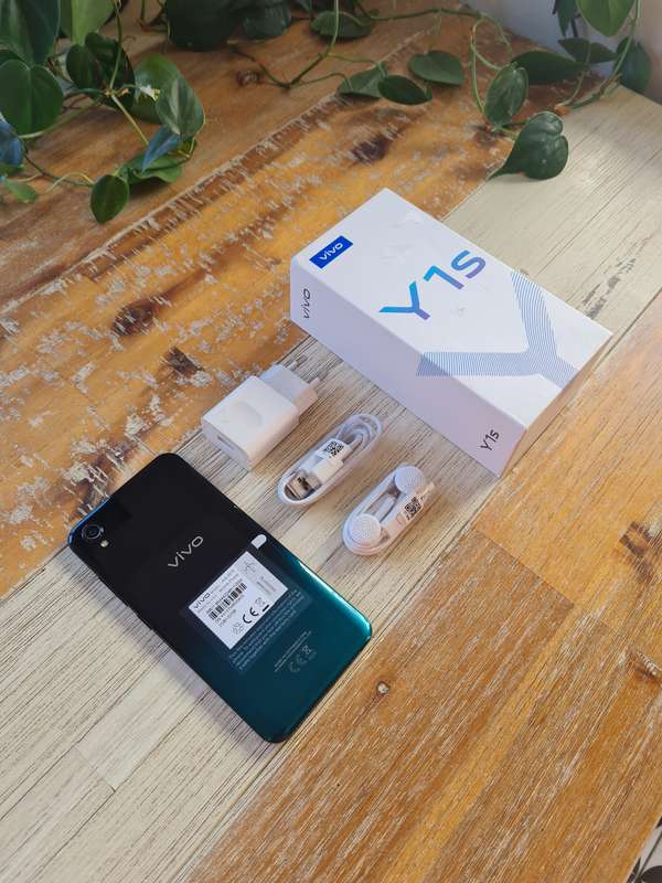 Vivo Y1s 32GB Olive Black