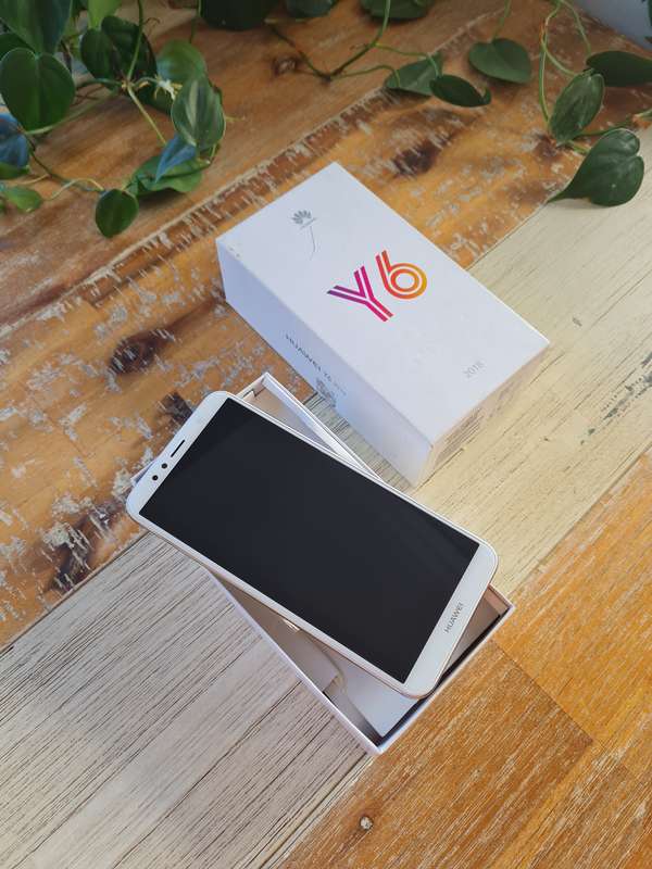Huawei Y6 2018 16GB Gold
