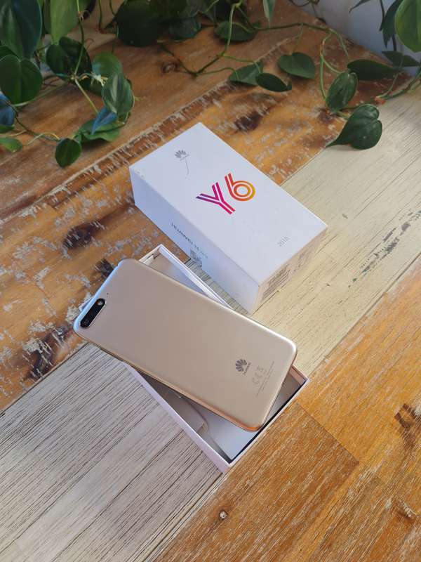 Huawei Y6 2018 16GB Gold