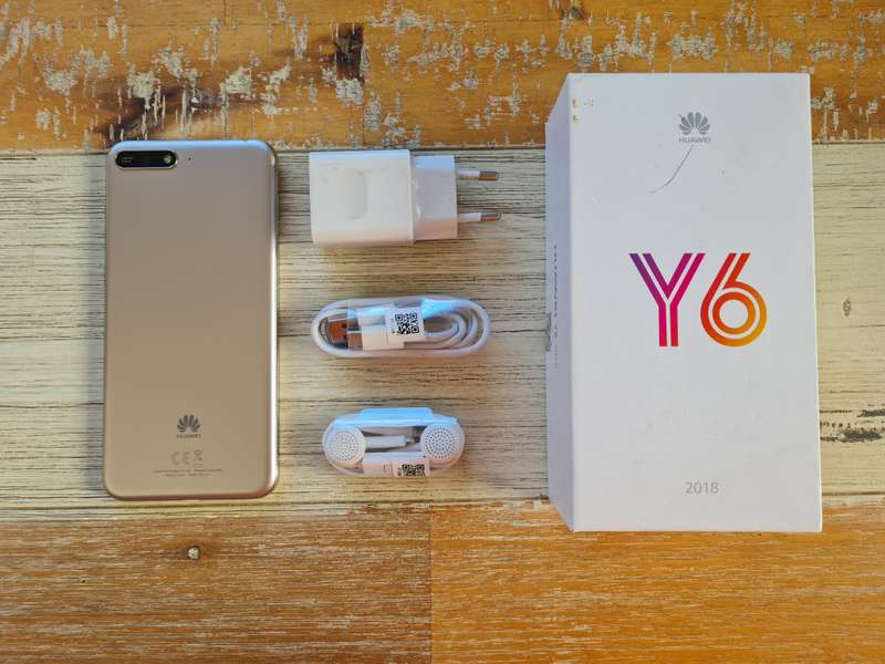 Huawei Y6 2018 16GB Gold