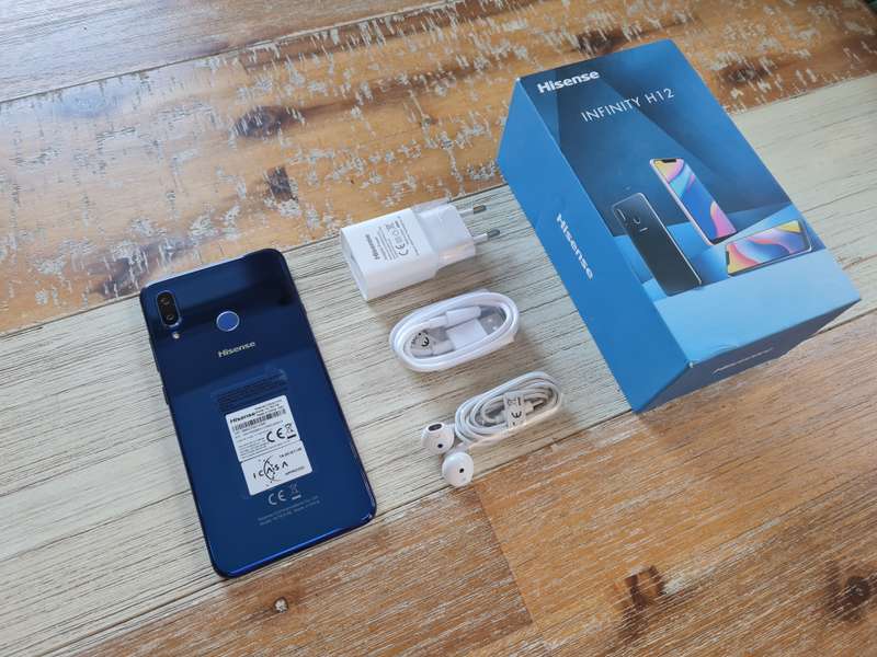 Hisense Infinity H12 32GB Blue