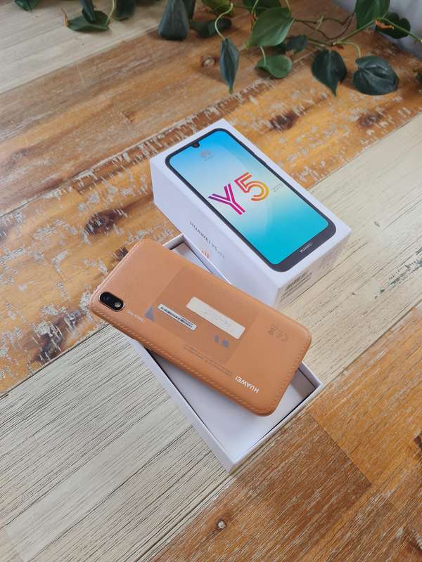 Huawei Y5 2019 32GB Amber Brown