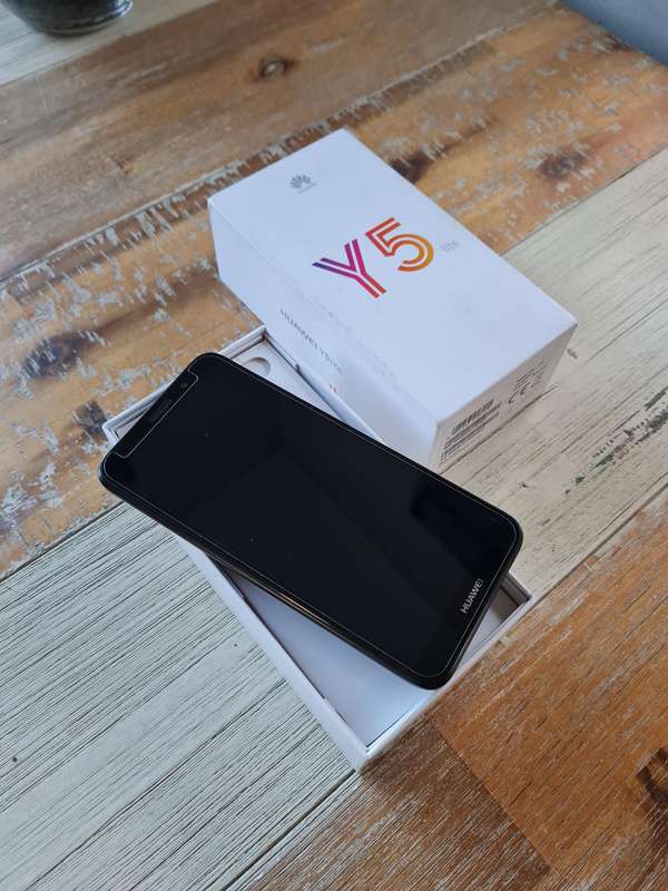 Huawei Y5 Lite 16GB Black