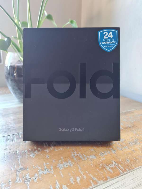 Samsung Galaxy Z Fold 4 256GB Graygreen