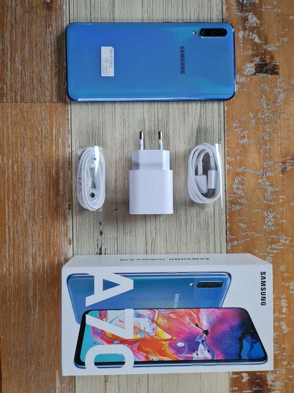 Samsung Galaxy A70 128GB Blue