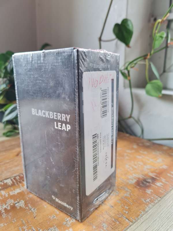 BlackBerry Leap 16GB Grey