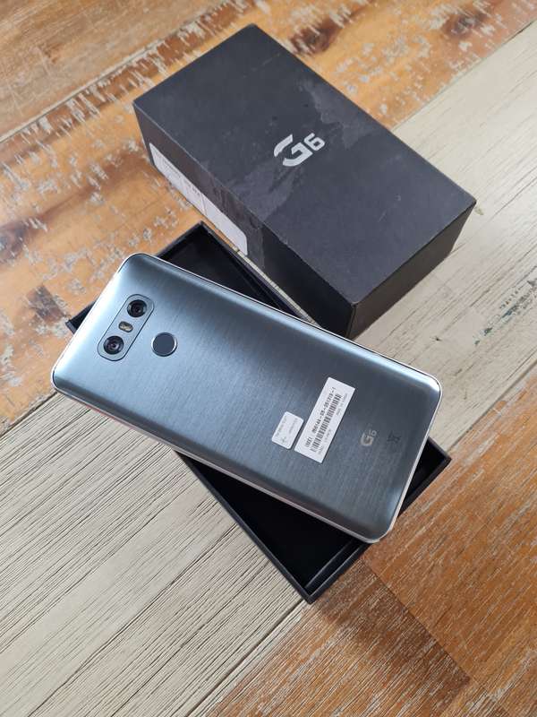LG G6 32GB Ice Platinum