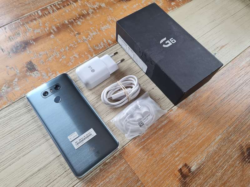 LG G6 32GB Ice Platinum