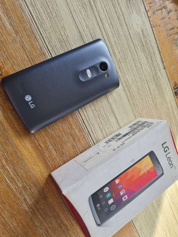 LG Leon LTE 8GB Black Titanium