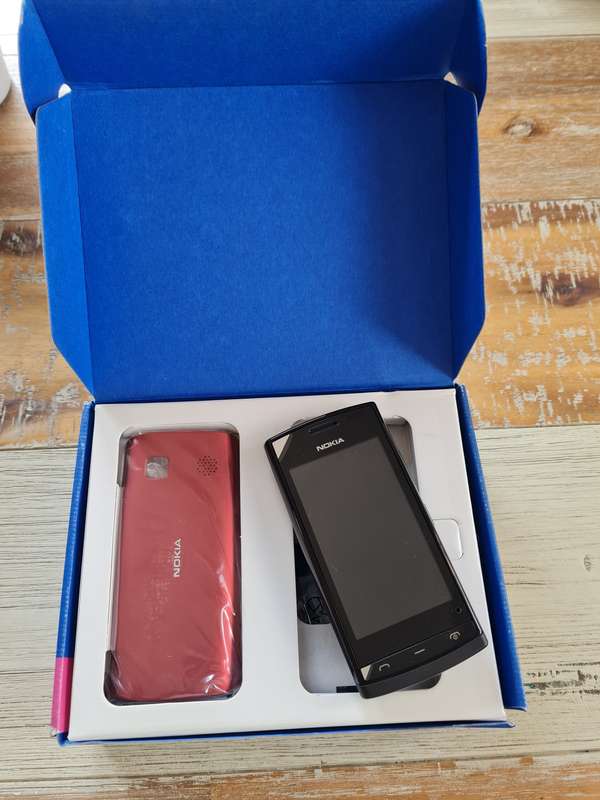 Nokia 500 2GB Black