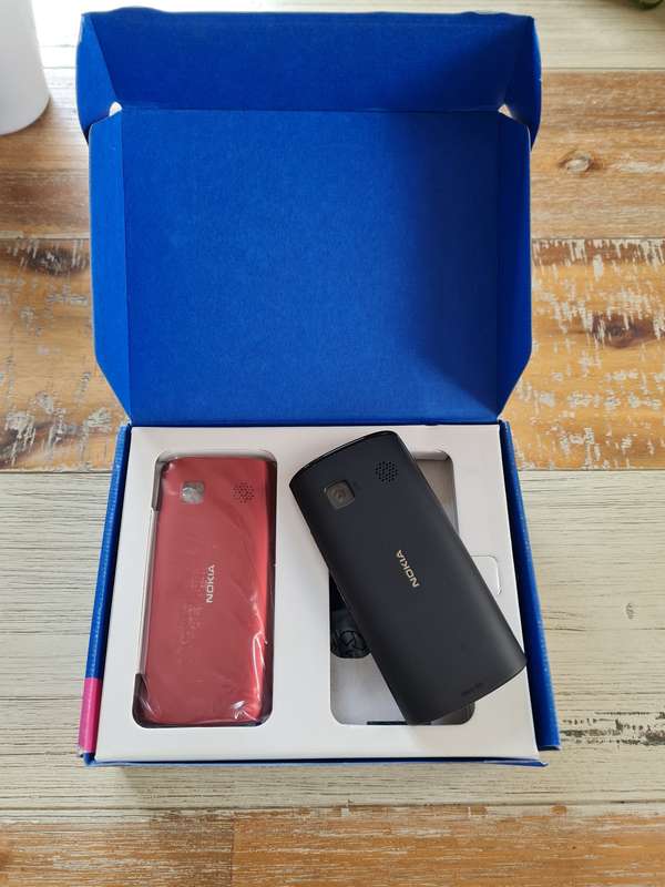 Nokia 500 2GB Black