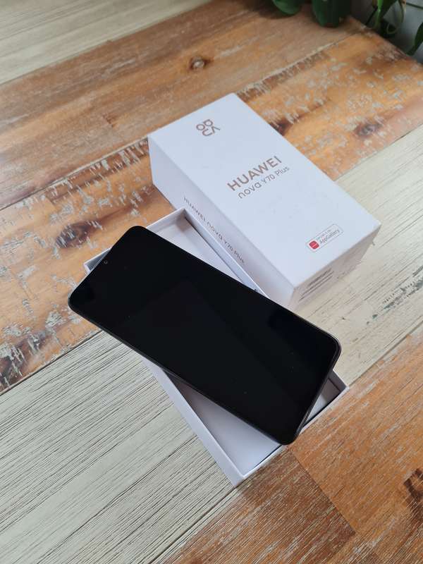 Huawei Nova Y70 Plus 128GB Midnight Black