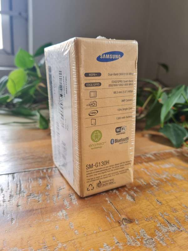Samsung Galaxy Young 2 (G130) 4GB Iris Charcoal