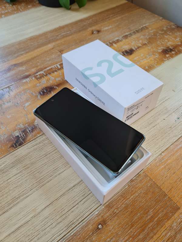 Samsung Galaxy S20 FE 128GB Cloud Mint