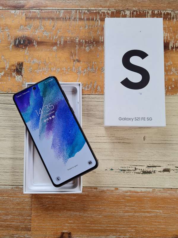Samsung Galaxy S21 FE 5G 128GB Graphite