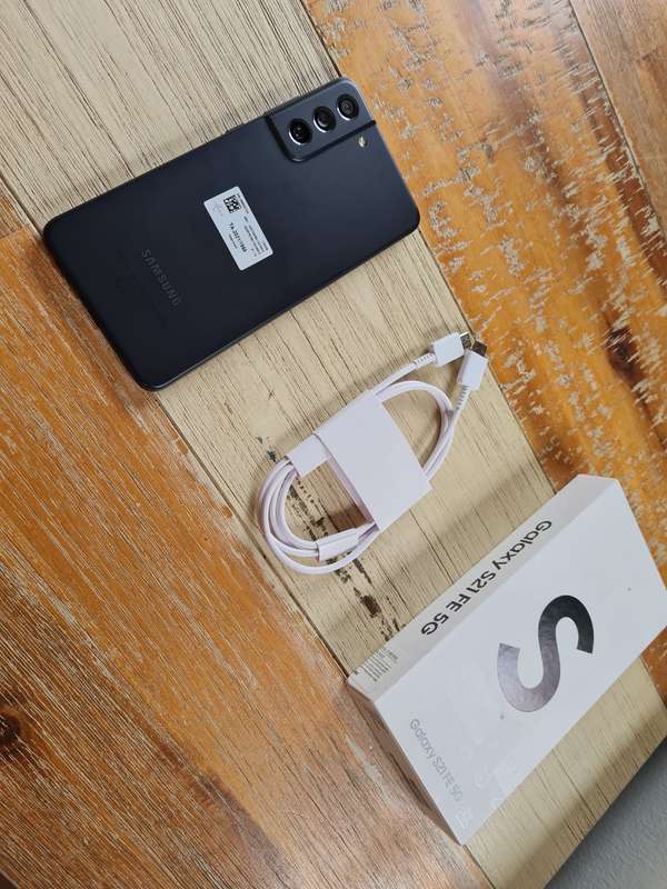 Samsung Galaxy S21 FE 5G 128GB Graphite