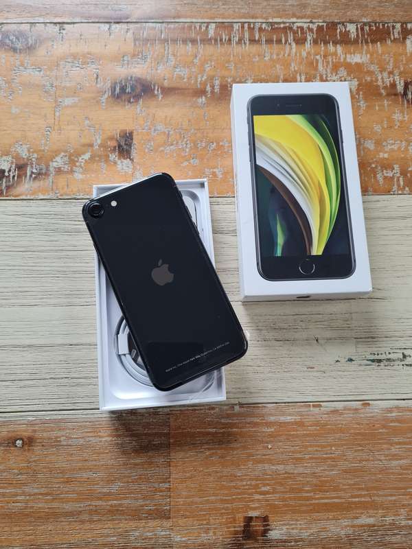 Apple iPhone SE 2020 64GB Black