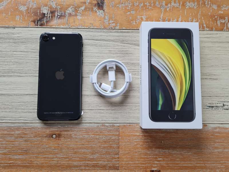 Apple iPhone SE 2020 64GB Black