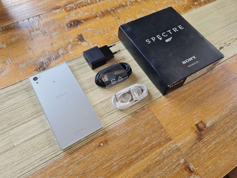 Sony Xperia Z5 Spectre 007 32GB White