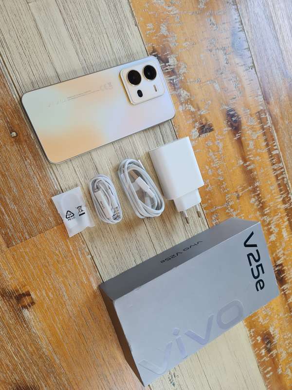 Vivo V25e 128GB Sunrise Yellow