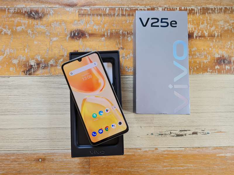 Vivo V25e 128GB Sunrise Yellow