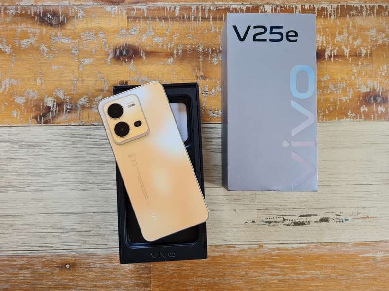 Vivo V25e 128GB Sunrise Yellow