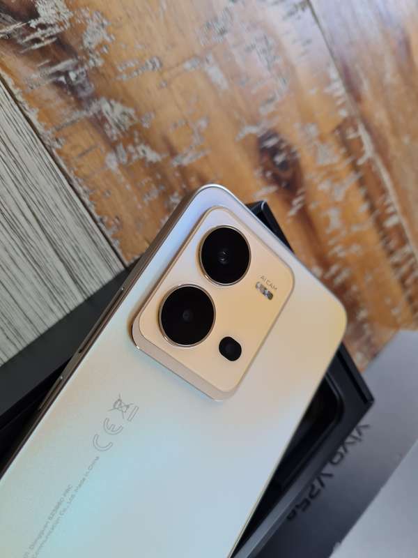 Vivo V25e 128GB Sunrise Yellow