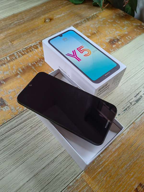 Huawei Y5 2019 32GB Modern Black