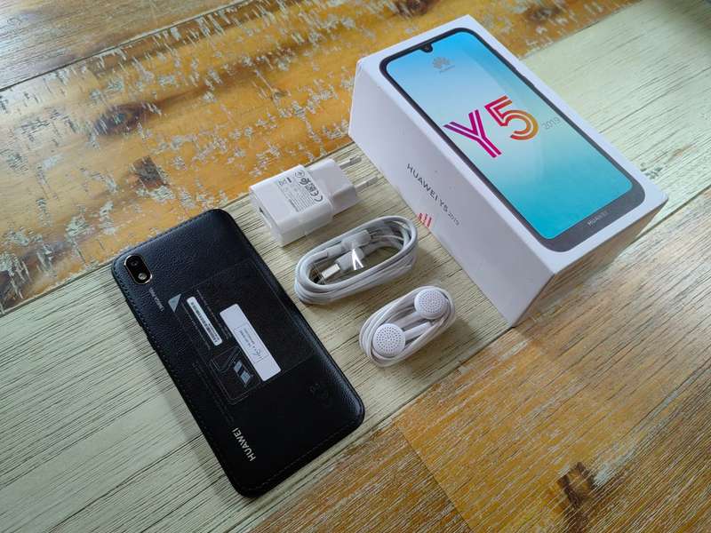 Huawei Y5 2019 32GB Modern Black