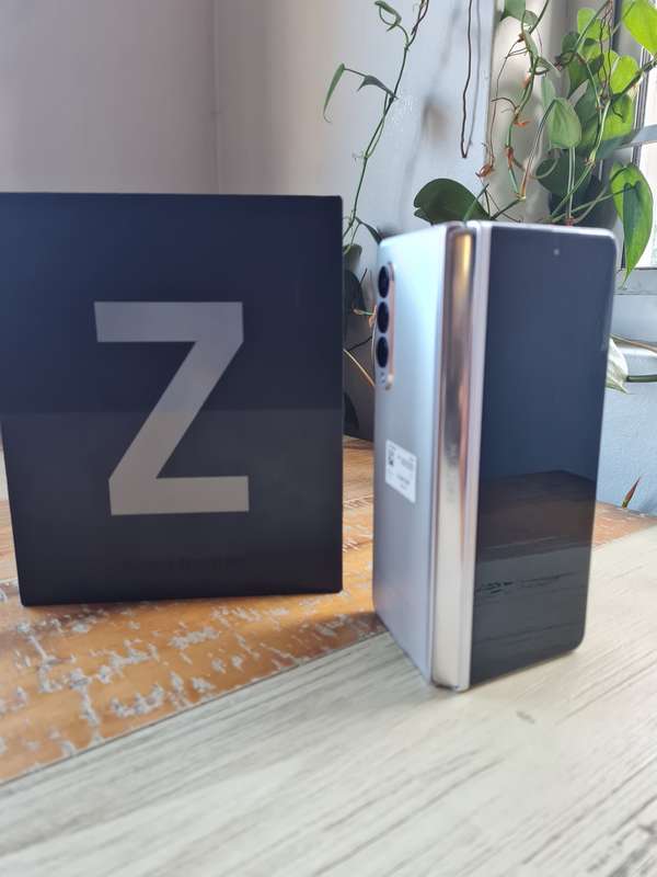 Samsung Galaxy Z Fold 3 256GB Phantom Silver