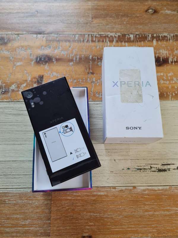 Sony Xperia XZ 32GB Mineral Black