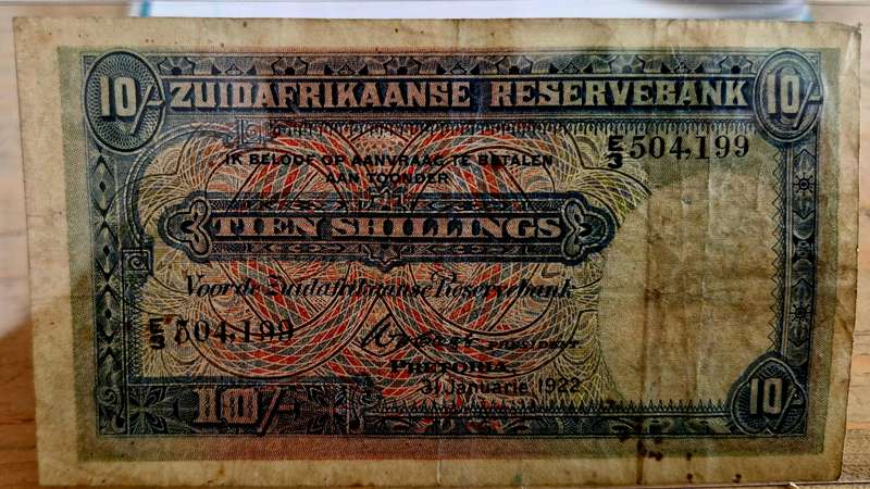 1922 South Africa 10 Shillings Clegg SCARCE