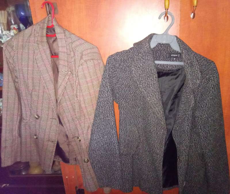 Second hand ladies winter tops and jackets